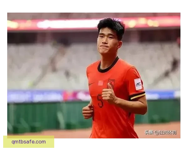 泪目之夜国足20岁一米八八带刀后卫崛起关键进球硬气舞庆祝